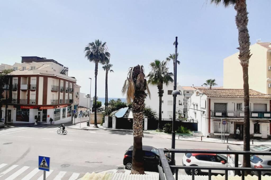 Ferienwohnung Acogedor Y Luminoso Apartamento Con Vistas Al Mar Rincón de la Victoria Exterior foto